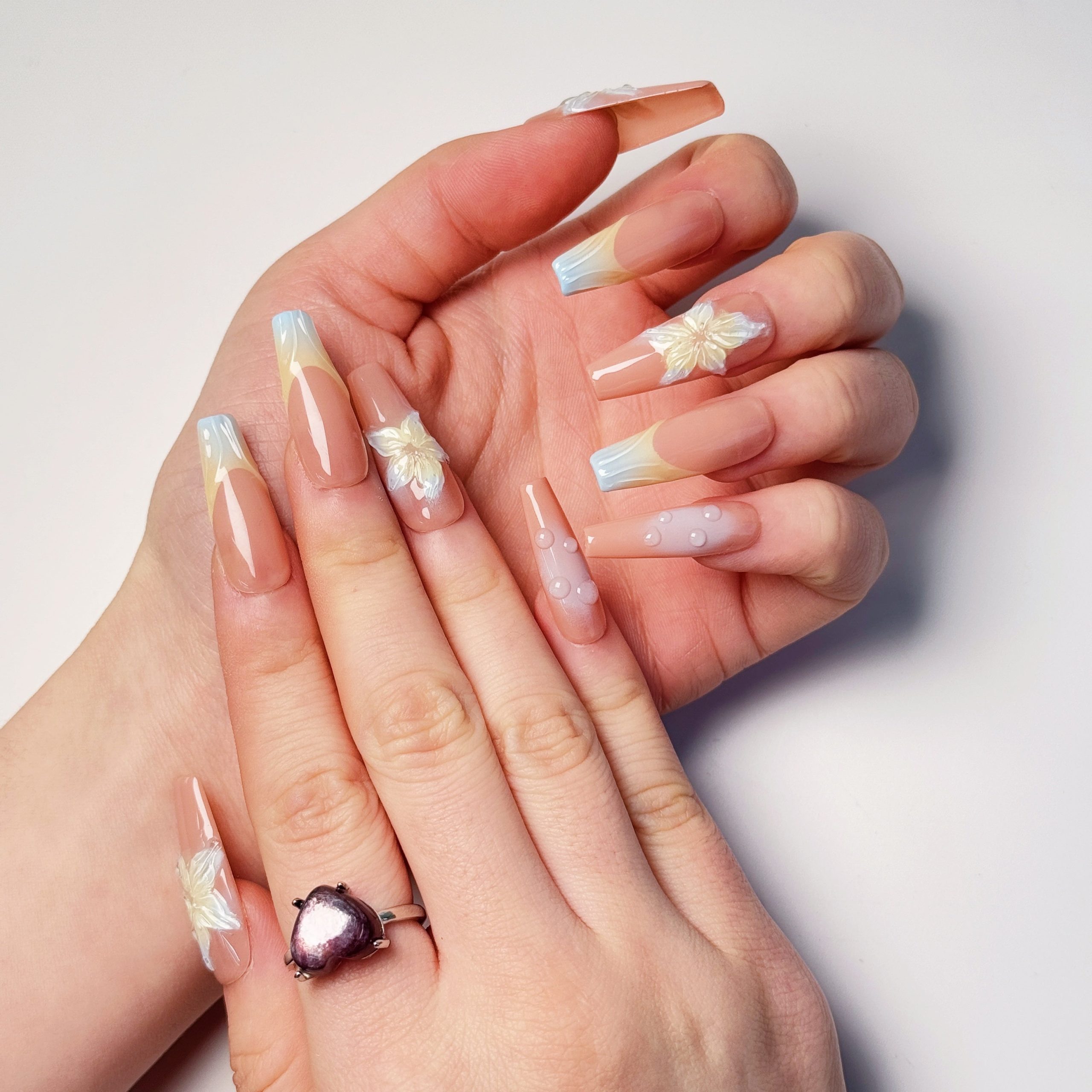 Jasmine Soda Press on Nails - Image 3