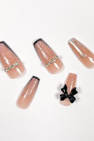 Chic Bow Press on Nails