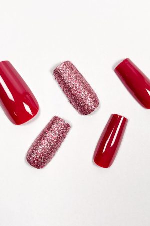 Sparkling Plum Press on Nails