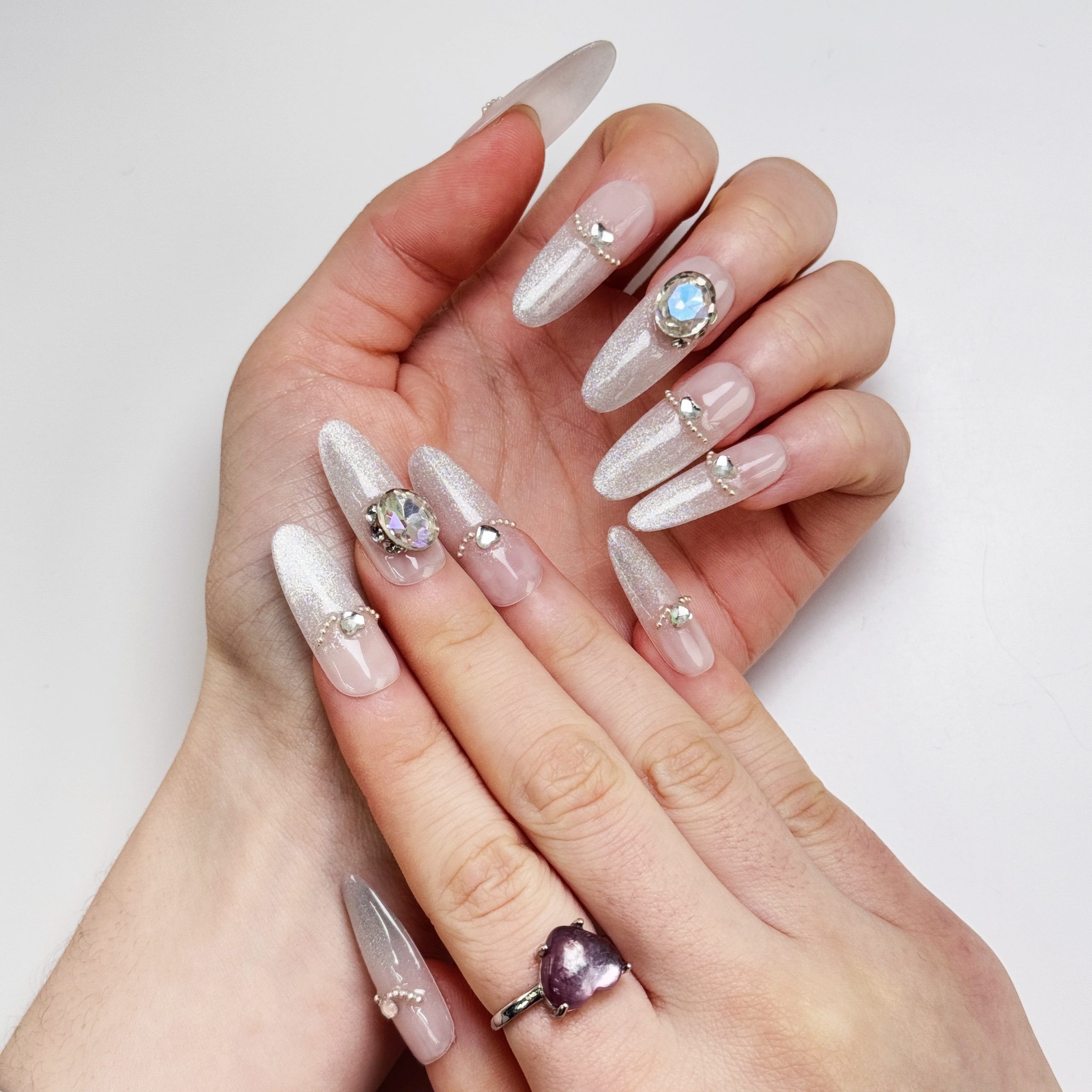 Silver Shining Heart Press on Nails - Image 2