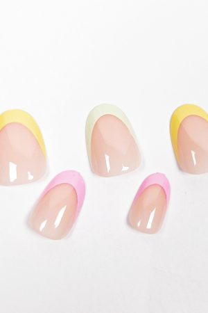 Pastel French Press on Nails