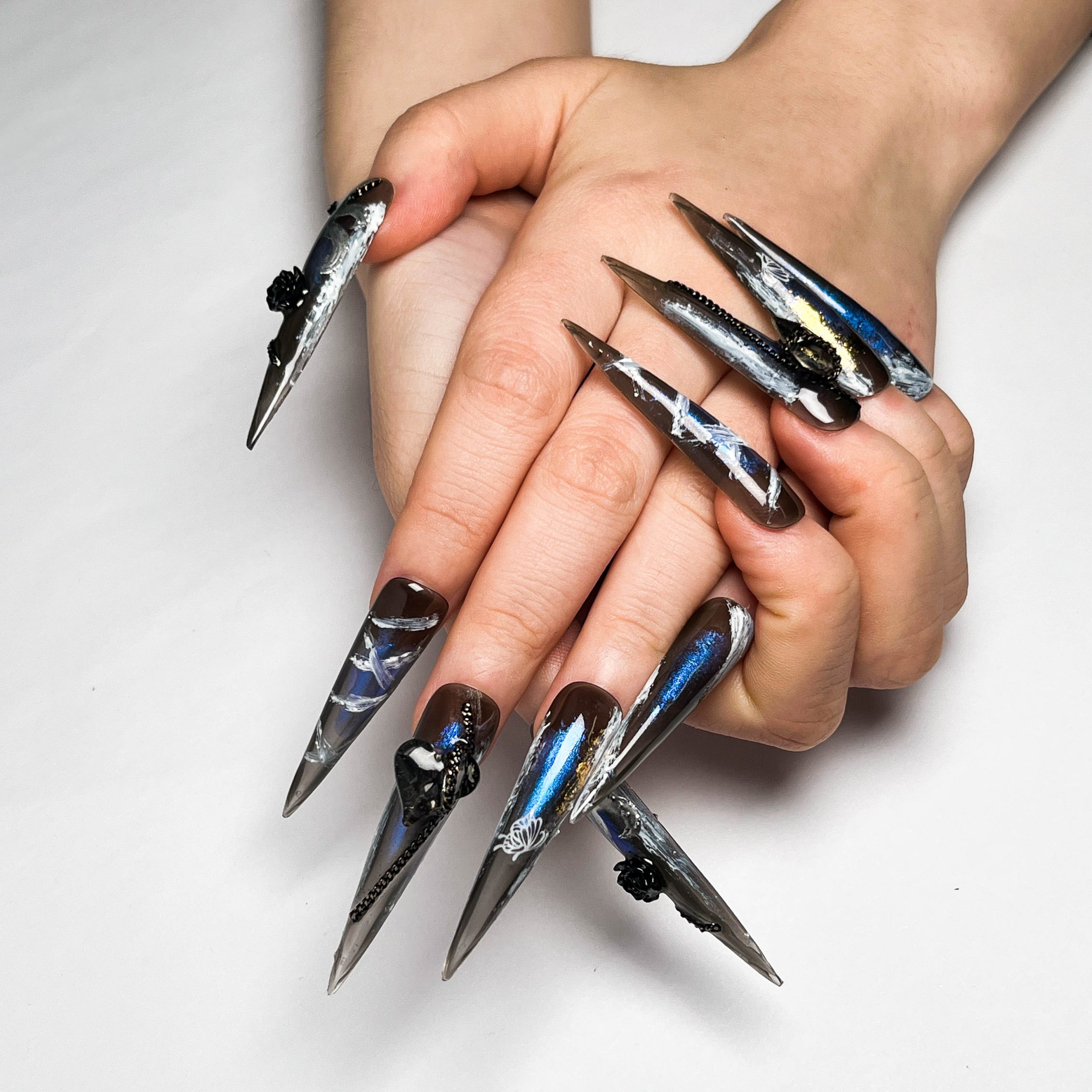 Deep Sea Cage Press on Nails - Image 2