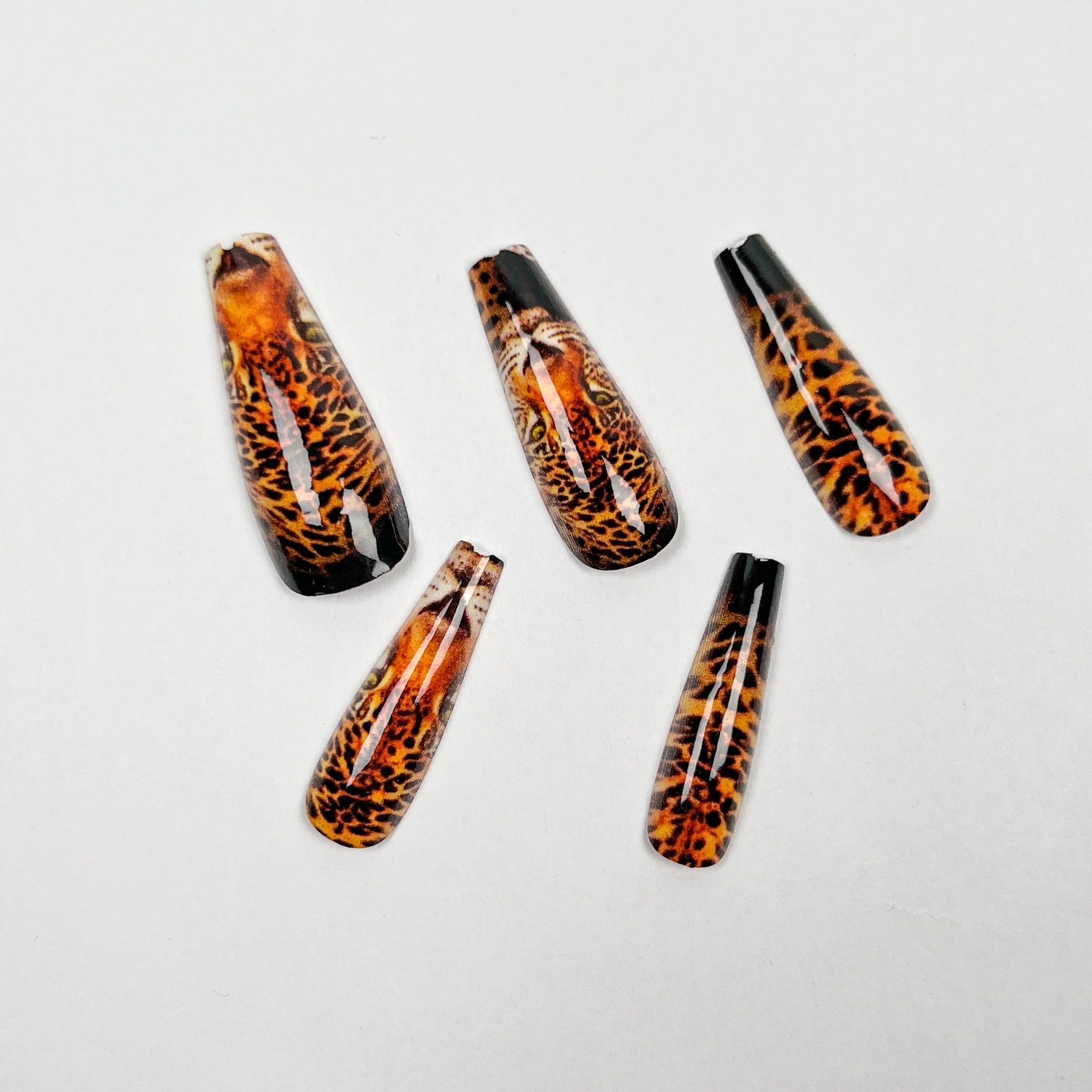 Beast Leopard Press-on Nails