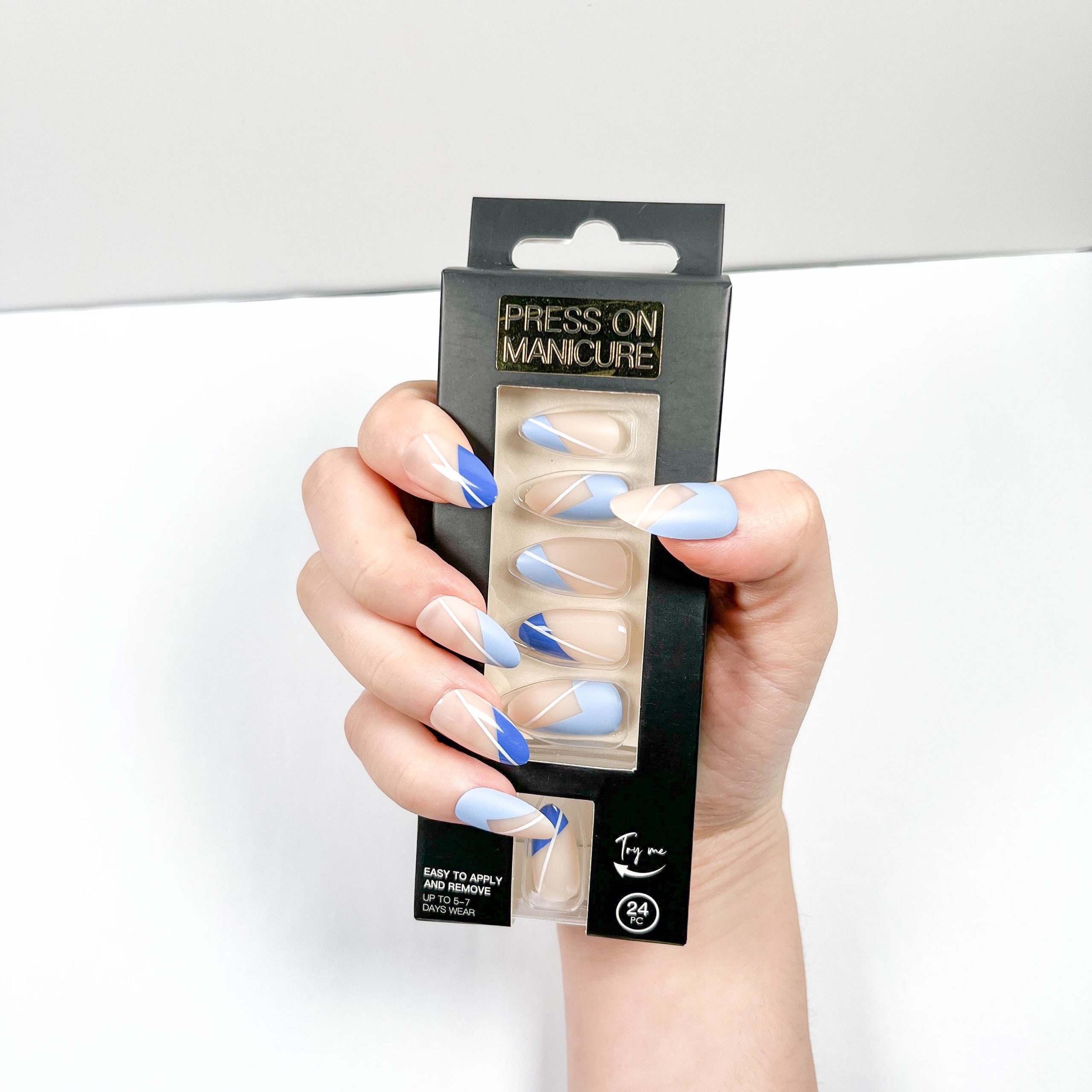 Blue Geometry Press-on Nails - Image 5