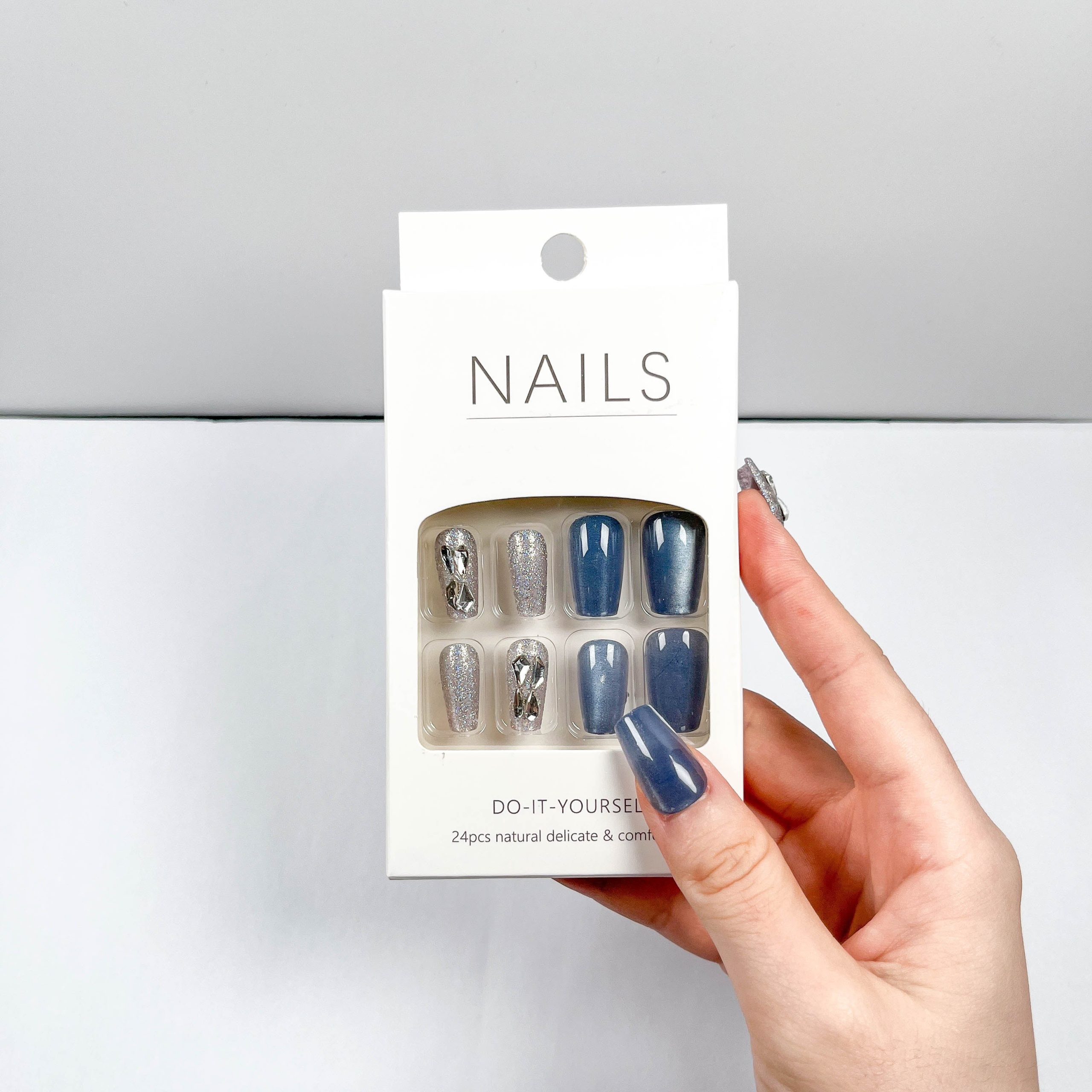 Blue Gemstone Press-on Nails - Image 6