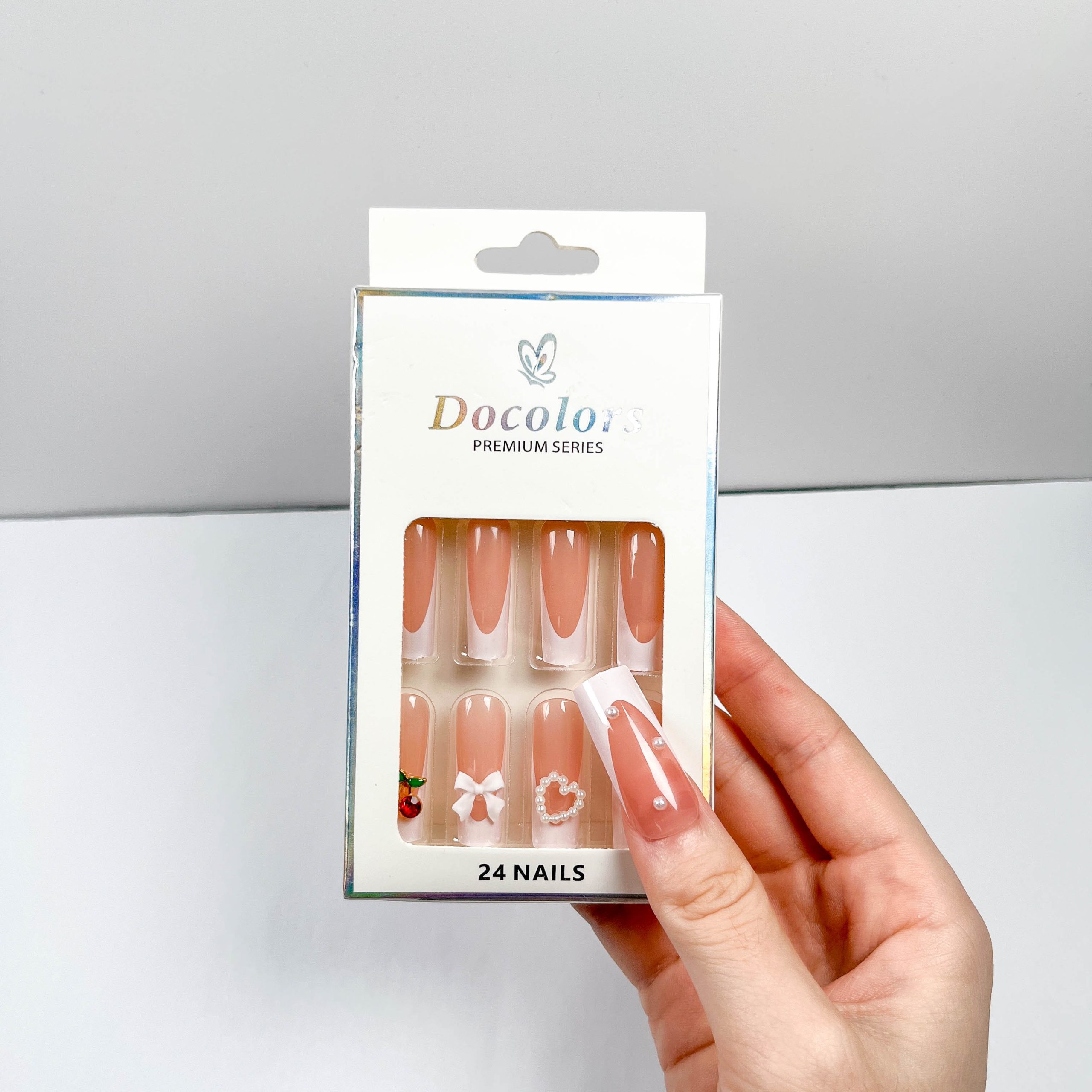 French Romantic Dinner Press-on Nails - Image 5