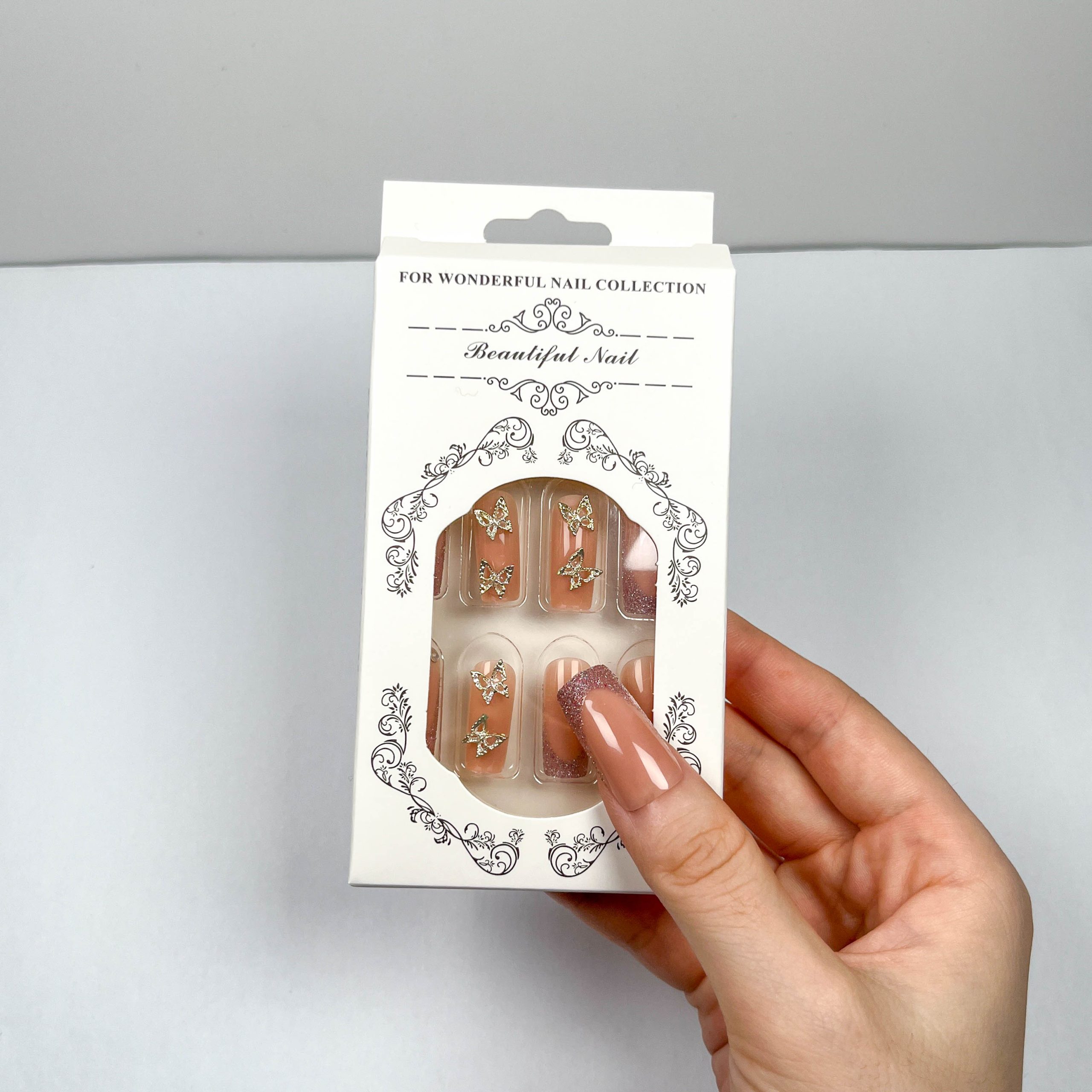 Glitter Gold Butterfly Press-on Nails - Image 5