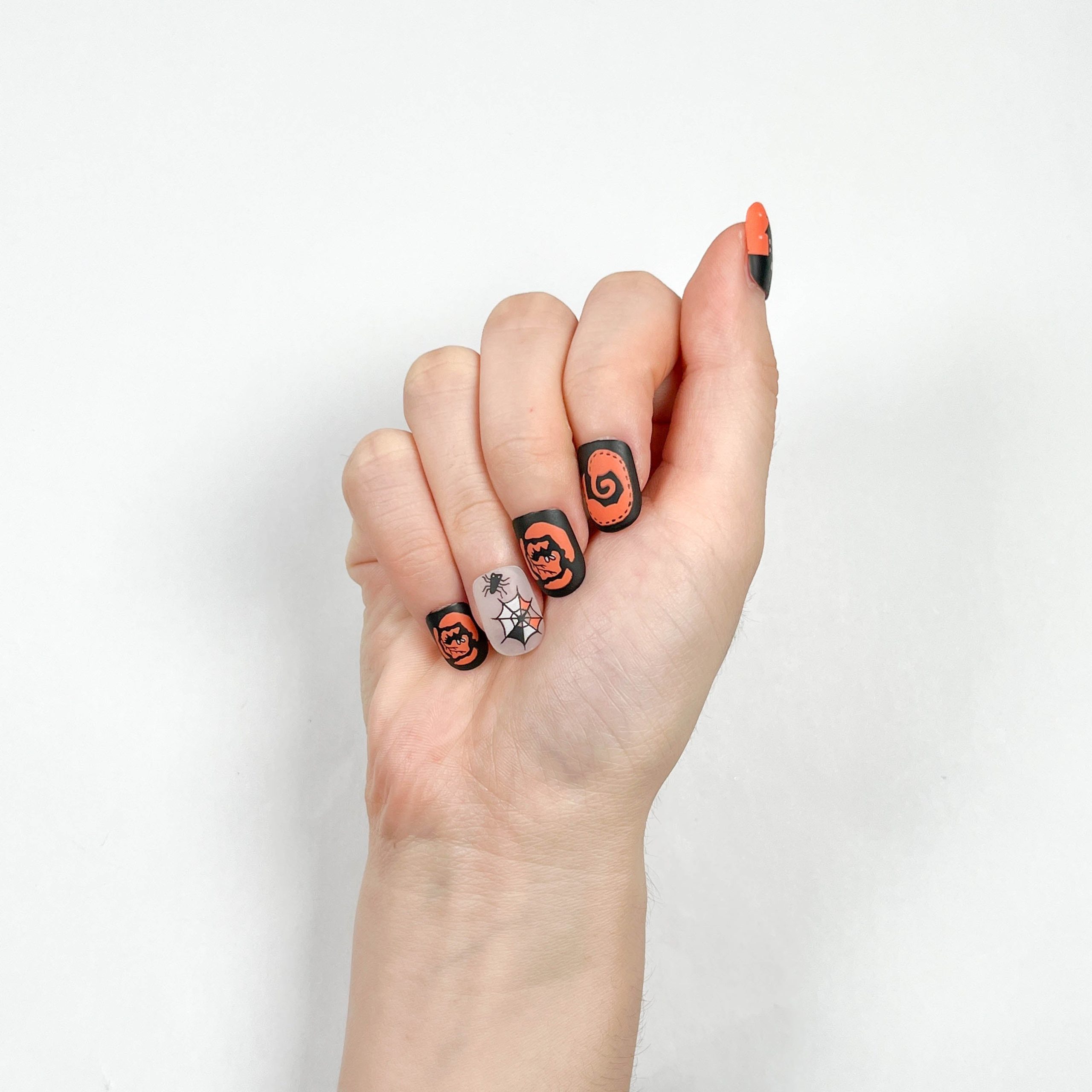 Orange Haunted House Press-on Nails - Image 4