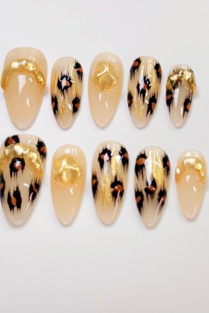 Caramel Croissant Press on Nails