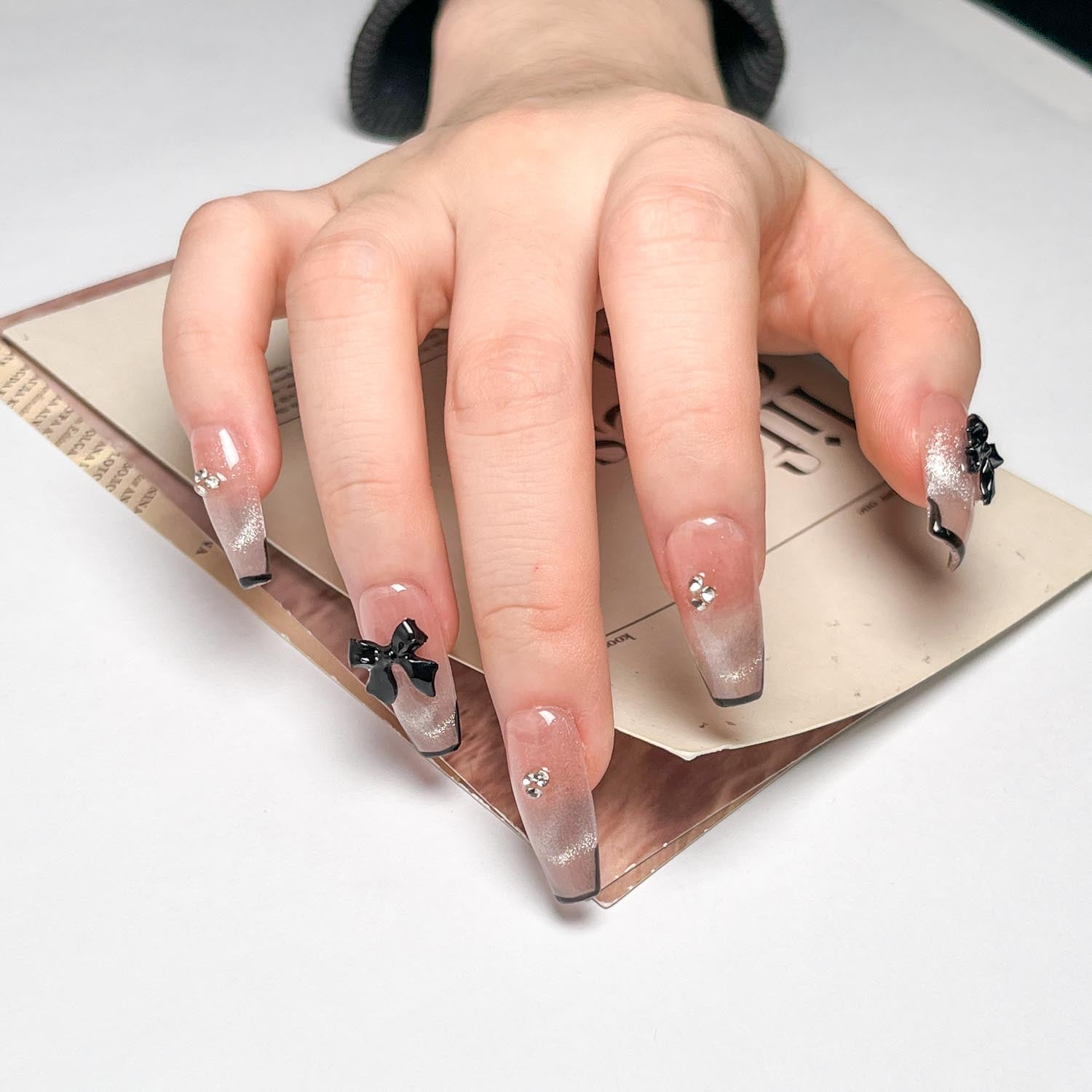 Sweet Black Bow Press on Nails - Image 5