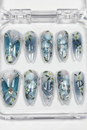 Blue Garden Press on Nails