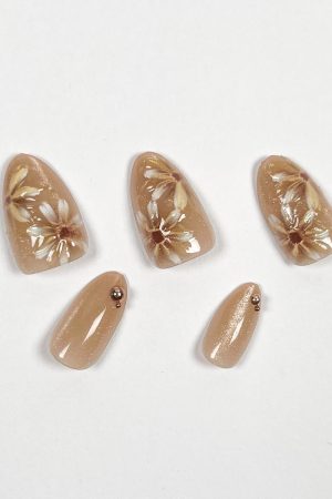 Daisy Press-On Nails